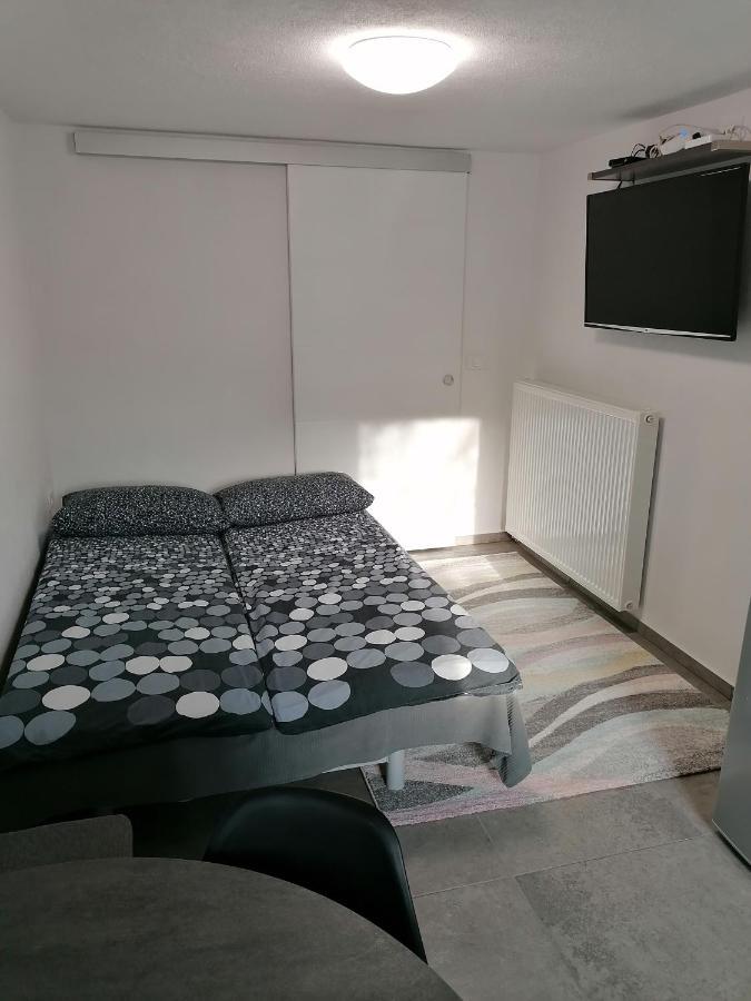 Apartma Pr Urarj Кобарид Экстерьер фото