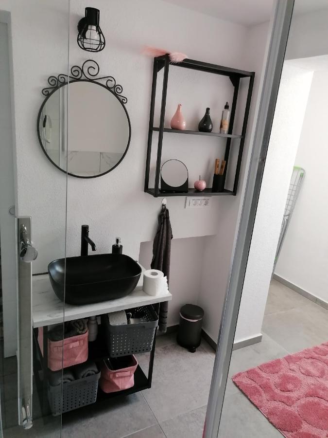 Apartma Pr Urarj Кобарид Экстерьер фото